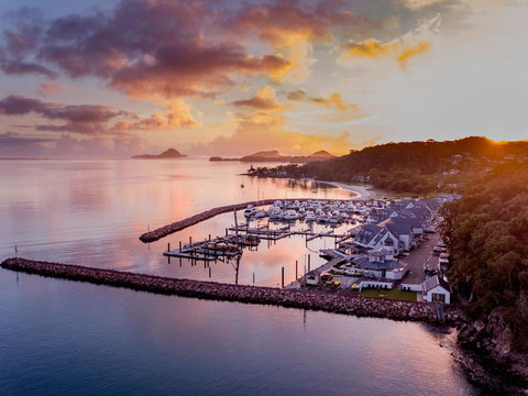 Anchorage Port Stephens - Accommodation Directory 2