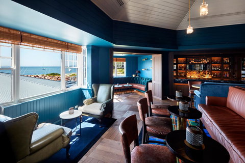 Anchorage Port Stephens - Accommodation Directory 8