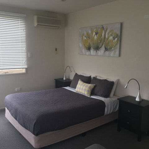 Grapevines Boutique Accommodation - Accommodation Directory 10