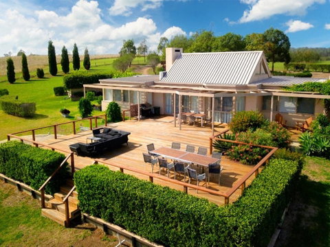 Grapevines Boutique Accommodation - Accommodation Directory 1