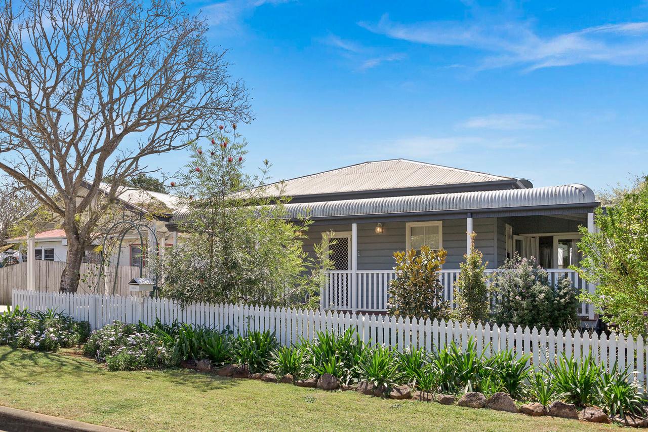 Dalwood NSW Accommodation Directory