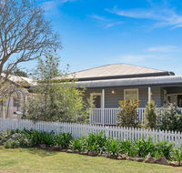 Lavender Cottage - Accommodation Directory