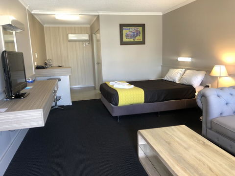 Dog Rock Motel - Accommodation Directory 24