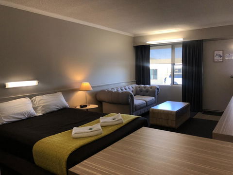 Dog Rock Motel - Accommodation Directory 20