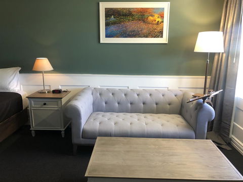 Dog Rock Motel - Accommodation Directory 7