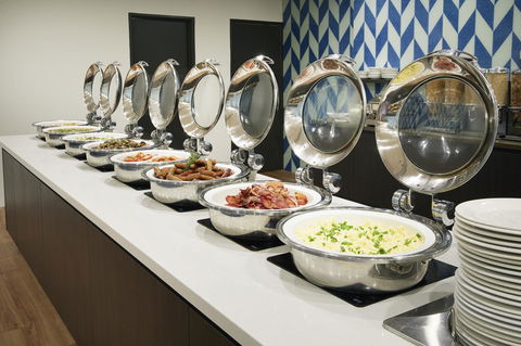 Mercure Perth - Accommodation Directory 21