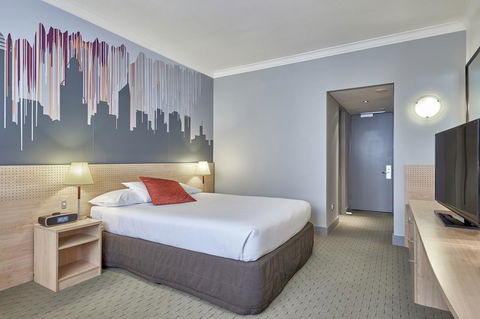 Mercure Perth - Accommodation Directory 34
