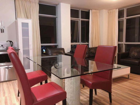 Centre Of Perth Whole Apartment W/view&spa&pool&wifi - Accommodation Directory 2
