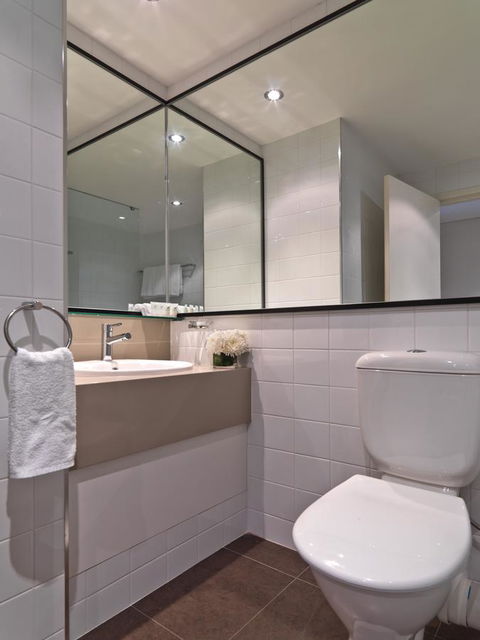Mercure Perth On Hay - Accommodation Directory 7