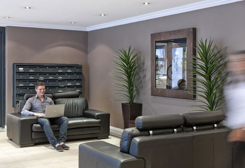 Mont Clare Boutique Apartments - Accommodation Directory 12