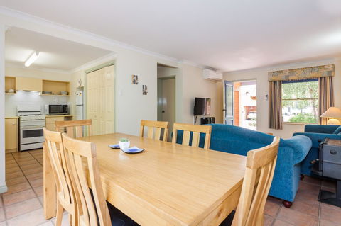 Middleton Beach By The BnB Collection - Accommodation Directory 18