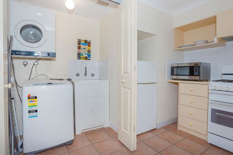 Middleton Beach By The BnB Collection - Accommodation Directory 36