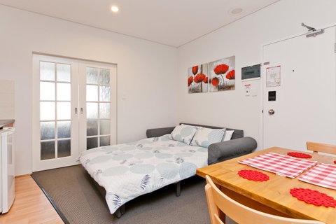 Central City Exclusive Apartments - Accommodation Directory 4