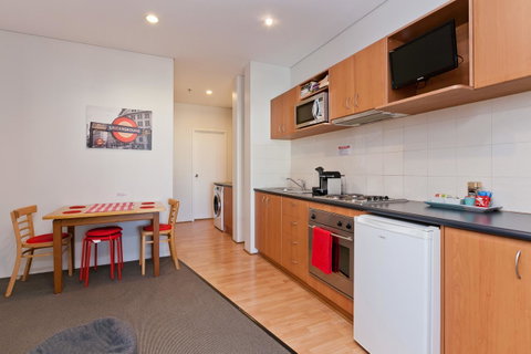 Central City Exclusive Apartments - Accommodation Directory 3