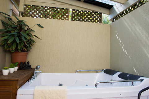 Nelson Bay Bed & Breakfast - Accommodation Directory 28