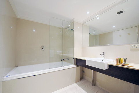 Hotel Nelson - Accommodation Directory 34