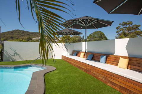 Hotel Nelson - Accommodation Directory 21