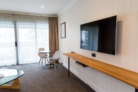 Hotel Nelson - Accommodation Directory 18