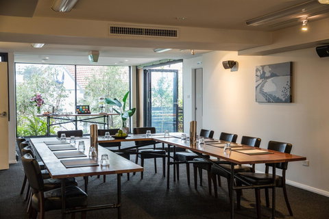 Hotel Nelson - Accommodation Directory 25