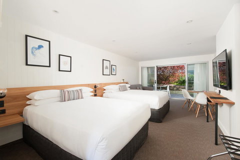 Hotel Nelson - Accommodation Directory 5