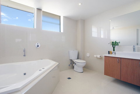 Hotel Nelson - Accommodation Directory 32