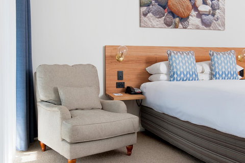 Hotel Nelson - Accommodation Directory 4