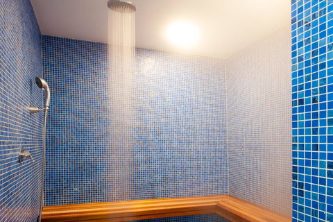 Hotel Nelson - Accommodation Directory 15