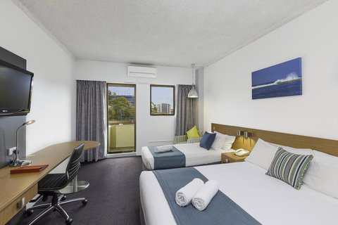 Metro Hotel Miranda - Accommodation Directory 12