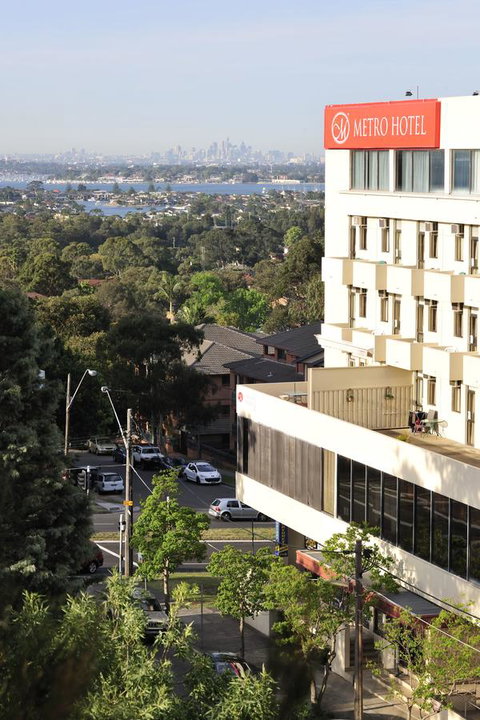 Metro Hotel Miranda - Accommodation Directory 20