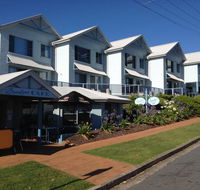 Breakers Apartments - Accommodation Directory