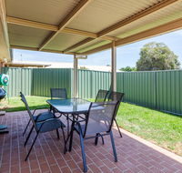 Colonial Court Villas - Accommodation Directory