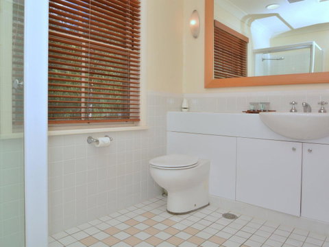 Villa 2br Prosecco Villa Located Within Cypress Lakes Resort - Accommodation Directory 15