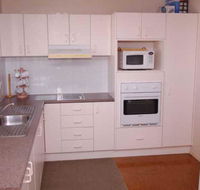 Bellhaven 2 17 Willow Street - Accommodation Directory