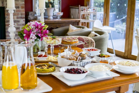 Thistle Hill Guesthouse - Walk To Many Wineries And Restaurants - Accommodation Directory 17