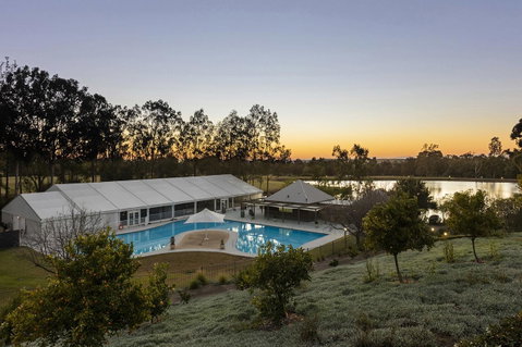 Oaks Cypress Lakes Resort - Accommodation Directory 31