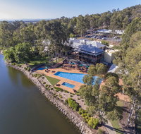 Oaks Cypress Lakes Resort - Accommodation Directory
