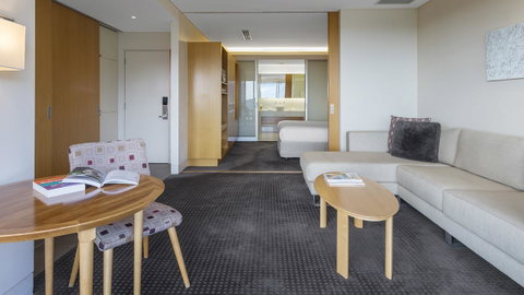 Oaks Cypress Lakes Resort - Accommodation Directory 16