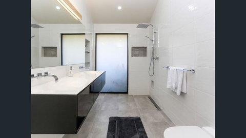 Wine Country Villas - Accommodation Directory 8