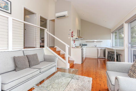 Wine Country Villas - Accommodation Directory 12
