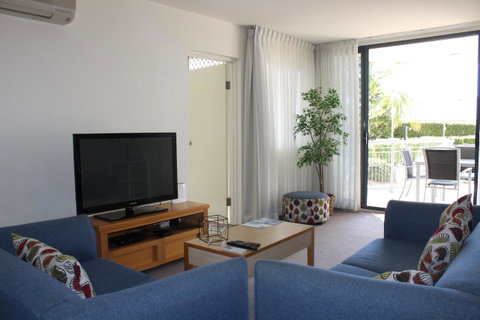 The Boathouse Resort Luxury Apartments - Accommodation Directory 5