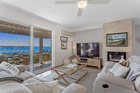 Phuza Maningi 17 Myan Close - Accommodation Directory 4