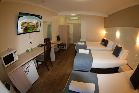 Sleepy Hill Motor Inn - Accommodation Directory 33