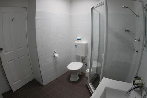 Sleepy Hill Motor Inn - Accommodation Directory 35