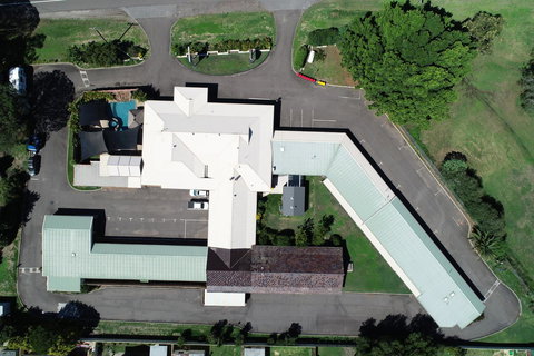 Sleepy Hill Motor Inn - Accommodation Directory 7