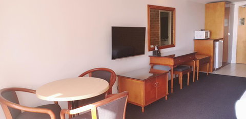 Marina Resort - Accommodation Directory 26