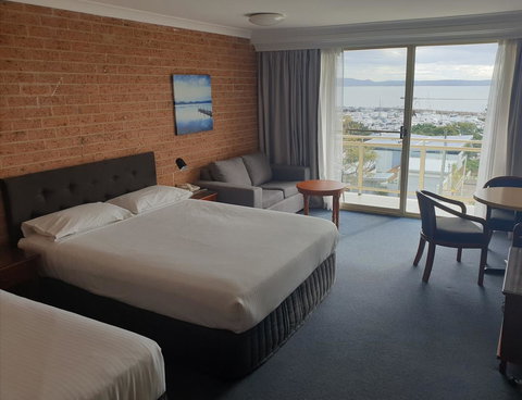 Marina Resort - Accommodation Directory 16