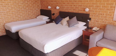 Marina Resort - Accommodation Directory 31