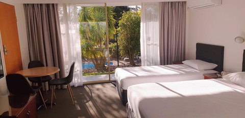 Marina Resort - Accommodation Directory 18