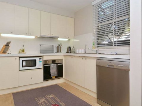 Villa 3br Chianti Villa Located Within Cypress Lakes Resort - Accommodation Directory 5