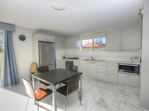 45 Wharf Street - Whole House - Accommodation Directory 3